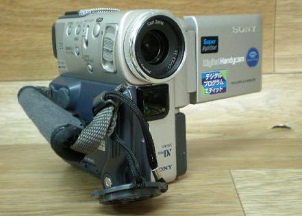 DCR-PC5:ソニーデジタルビデオカメラの仕様・スペック・画像。SONY。E 